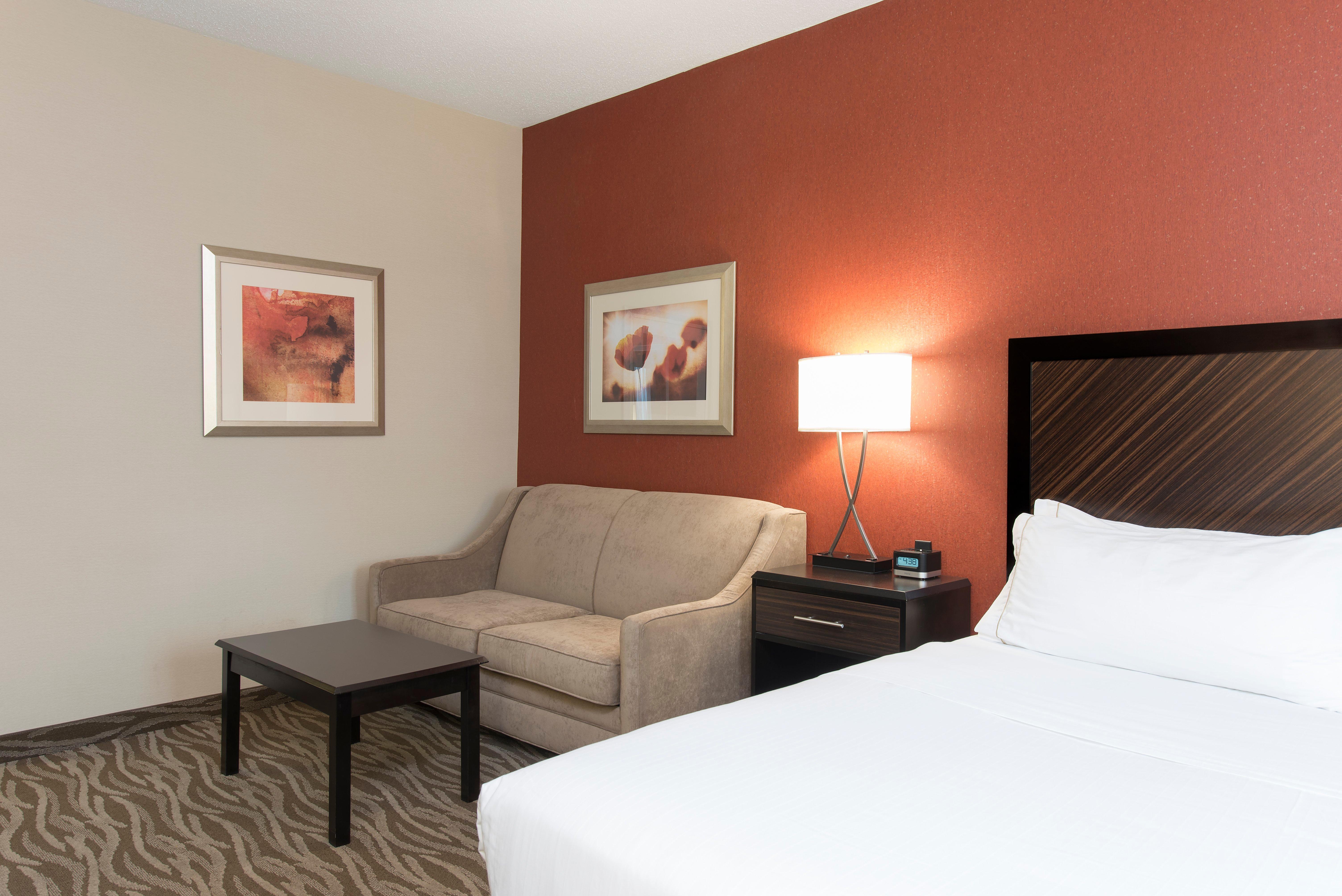 Holiday Inn Express Hotel & Suites Grand Rapids-North By Ihg Walker Екстериор снимка