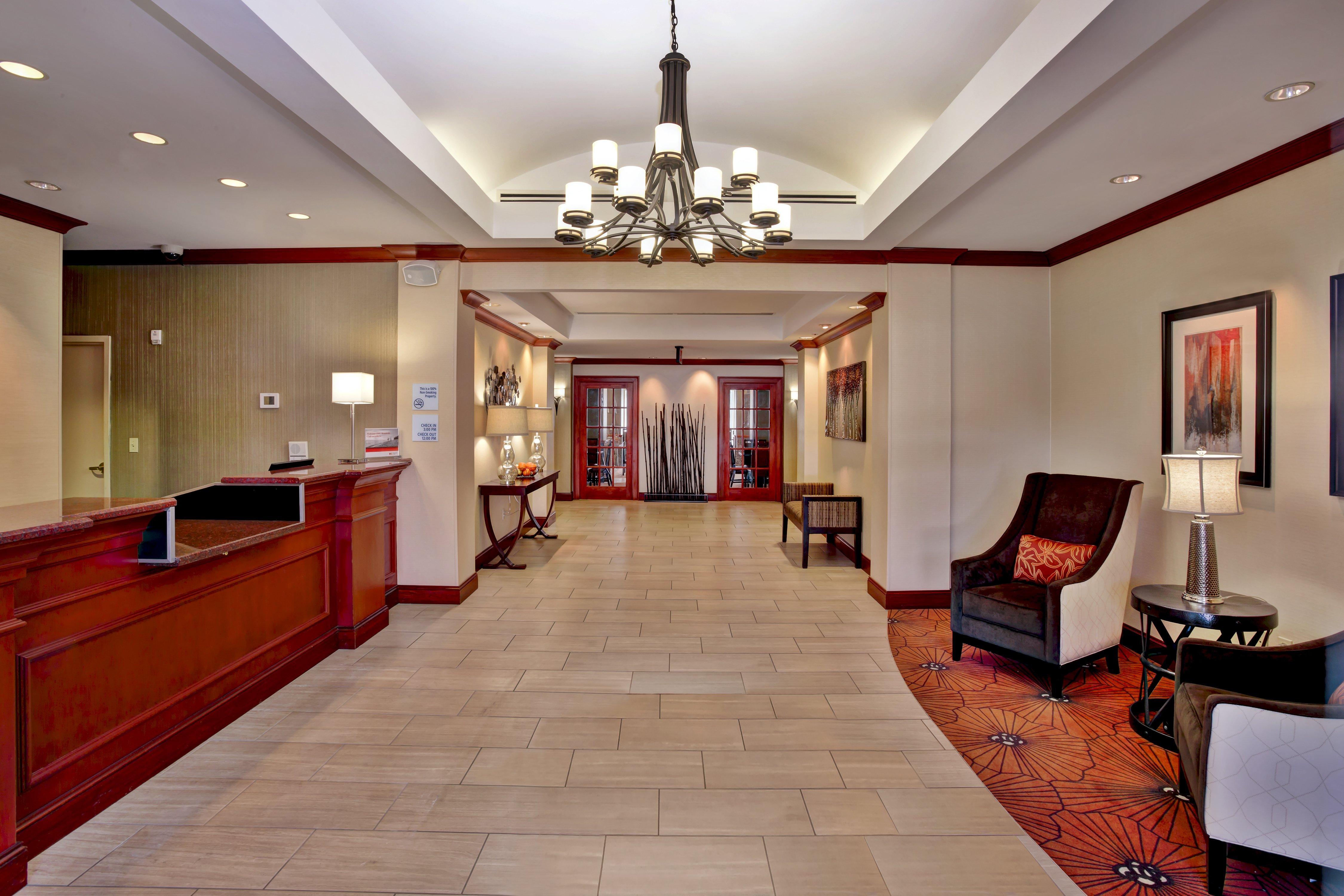 Holiday Inn Express Hotel & Suites Grand Rapids-North By Ihg Walker Екстериор снимка