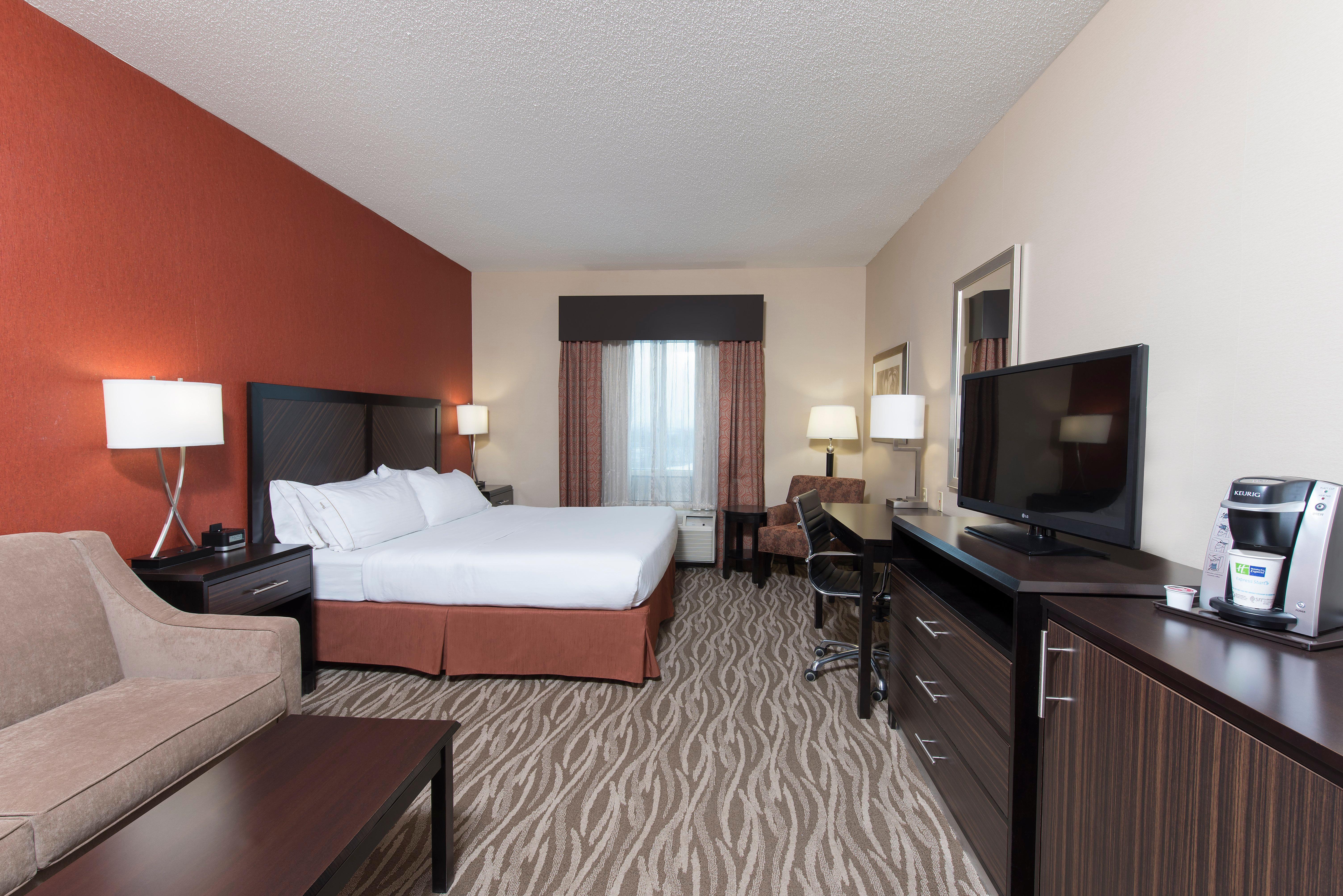 Holiday Inn Express Hotel & Suites Grand Rapids-North By Ihg Walker Екстериор снимка