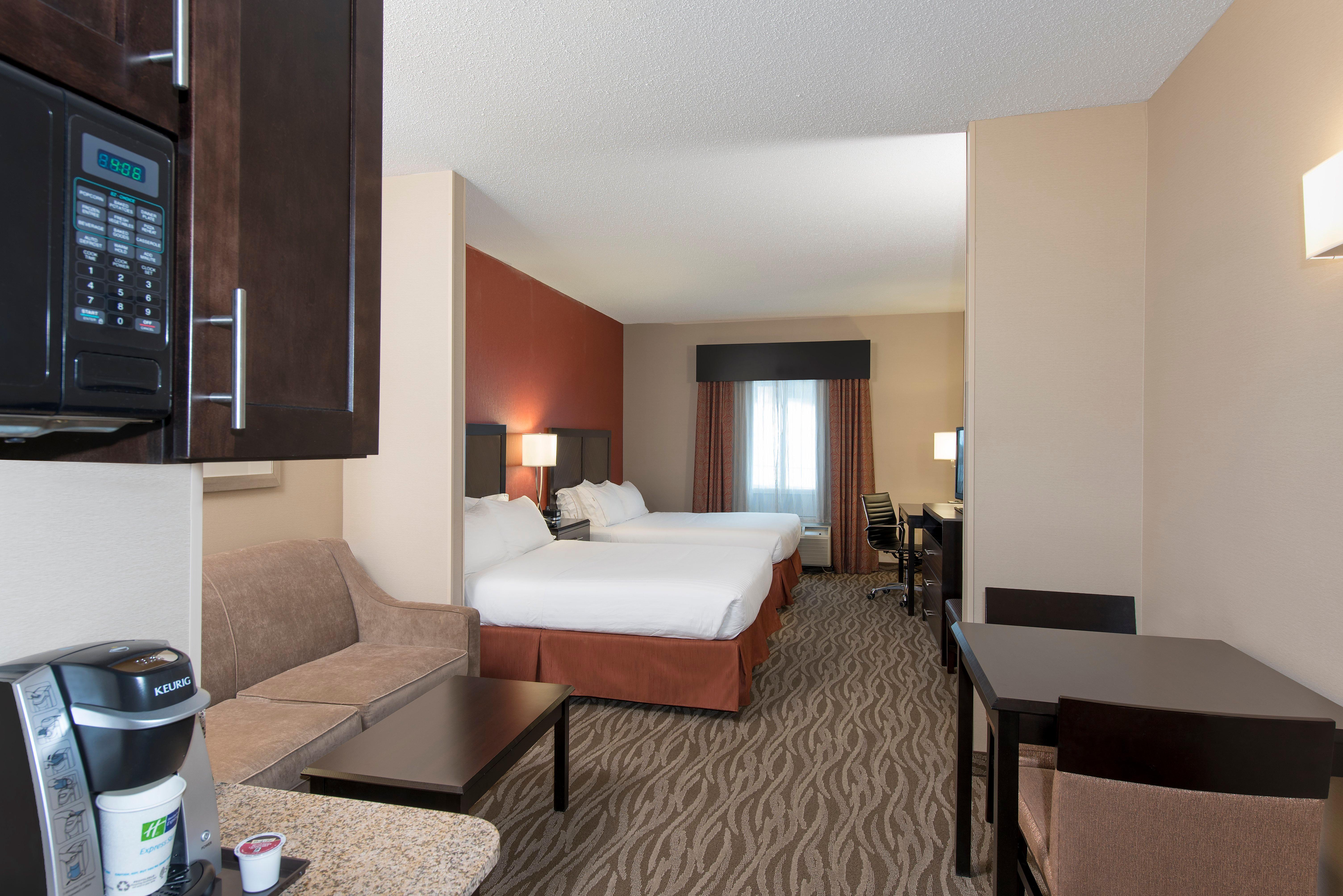 Holiday Inn Express Hotel & Suites Grand Rapids-North By Ihg Walker Екстериор снимка