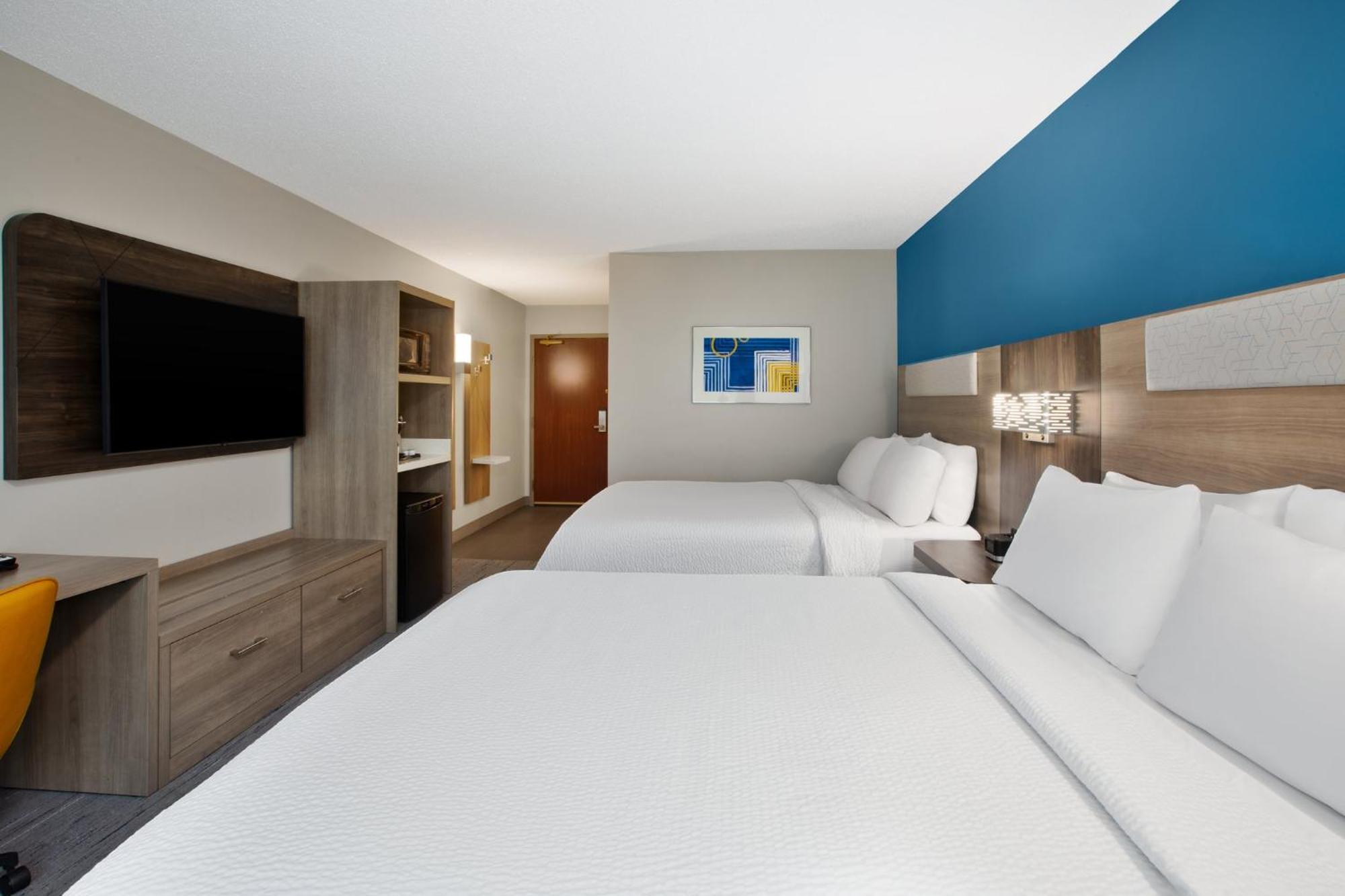 Holiday Inn Express Hotel & Suites Grand Rapids-North By Ihg Walker Екстериор снимка